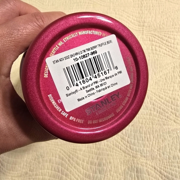 NIB Stanley Berry Truffle Limited Edition Valentines H20 Quencher Tumbler 30 Oz - Picture 7 of 11